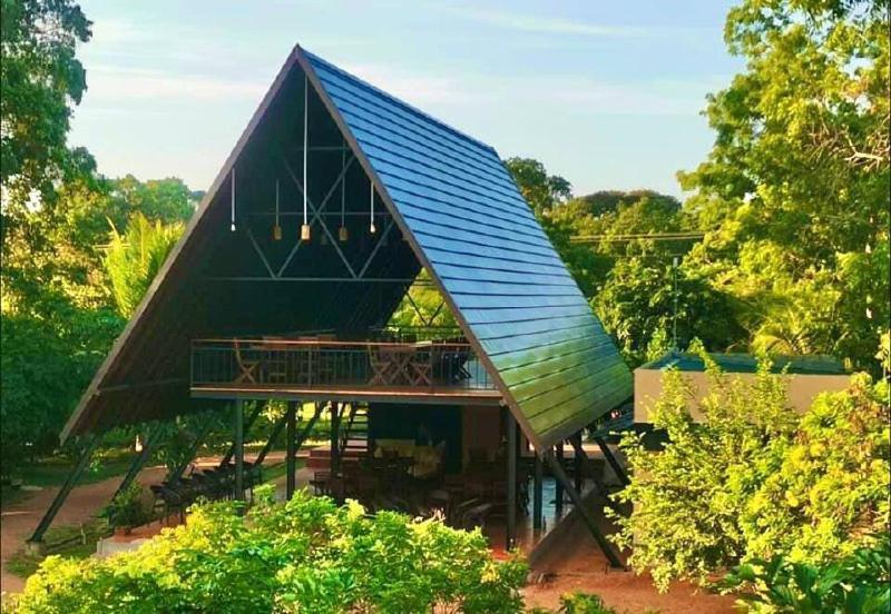 Lolu Village Resort Anuradhapura Exterior foto